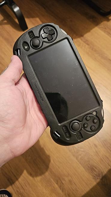 vita ps: PSVITA Satılır üzərində 4GB öz kartı 32GB Sandisc Extreme və SD2VITA — 1