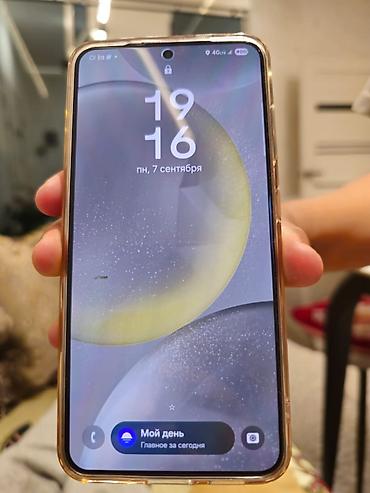 агенство ош: Смартфон Samsung Galaxy S23 (серия) в прозрачном чехле. Основные — 1