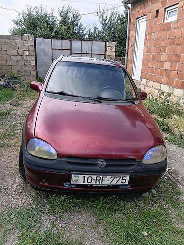 qaz 53 senedi: Opel Corsa: 1.6 l | 1998 il 488000 km Hetçbek — 2