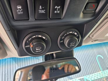 Toyota: Toyota 4Runner: 2019 г., 4 л, Автомат, Газ, Внедорожник — 5