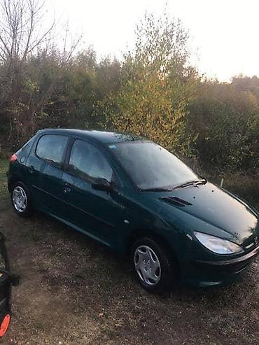 id gra: KOMPLETAN AUTO U DELOVIMA ZA PEUGEOT 206 | peugeot 1.4 benzin .5 — 1