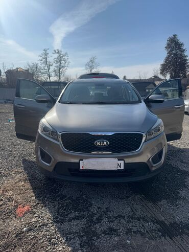 Kia: Kia Sorento: 2017 г., 2.4 л, Автомат, Бензин, Кроссовер