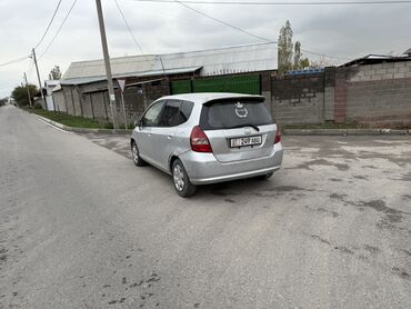 Honda: Honda Fit: 2001 г., 1.3 л, Вариатор, Бензин, Хэтчбэк