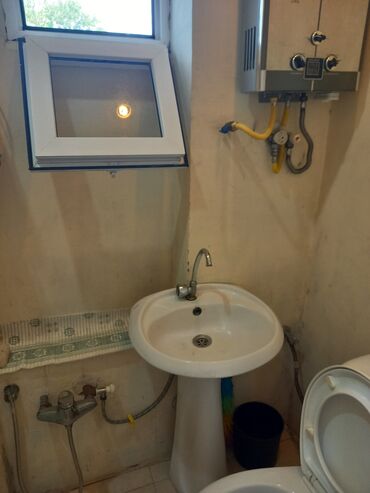 Uzunmüddətli kirayə evlər: 27 kv. m, 2 otaqlı -da lalafo.az — 14 Uzunmüddətli kirayə evlər: 27 kv. m, 2 otaqlı — 14