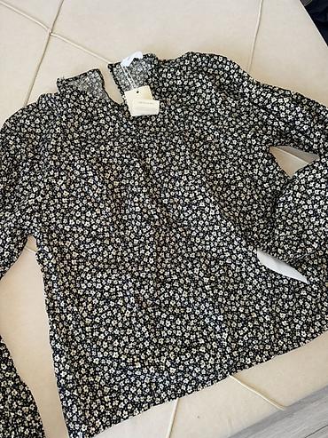 zara рубашки: Все вещи новые из Англии 
1)3000
2)2000
3)1000
4)2500
5)1000 — 6