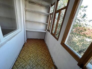 помещение в аренду салон: 2 комнаты, Агентство недвижимости, Без подселения, С мебелью частично