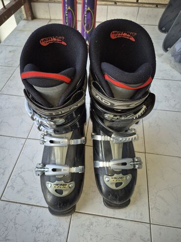 Oprema za skijanje: Sve sa slika za 13000din Korisceno, ali nama nije vise potrebno. Na — 6