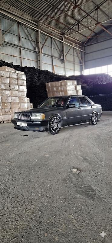mercedes benz 208 d: Mercedes-Benz 190 (W201): 2 l | 1991 il Sedan — 5