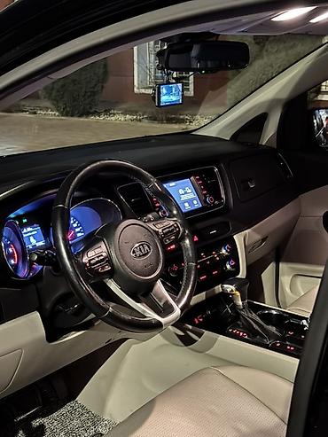 Kia: Kia Carnival: 2018 г., 2.2 л, Автомат, Дизель, Минивэн — 6