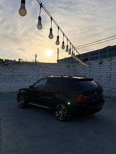 BMW: BMW X5: 4.6 l | Ofrouder/SUV — 2