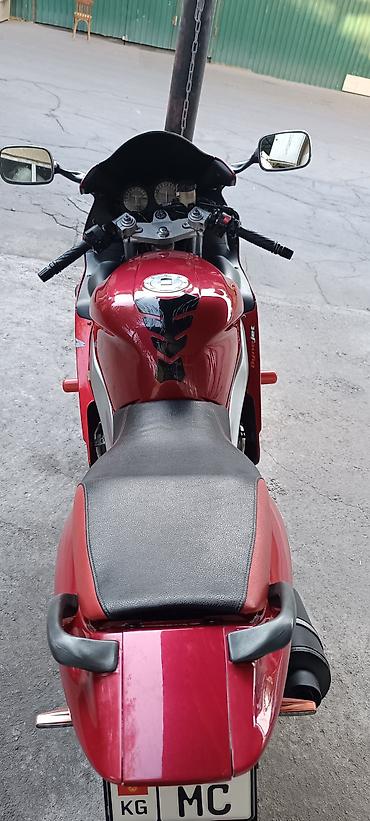ана: Спортбайк Yamaha, 600 куб. см, Бензин, Взрослый, Б/у — 1