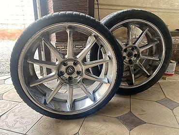 315 80 22 5 шина: Литые Диски R 22 OZ Racing, Комплект, отверстий - 5, Б/у — 2