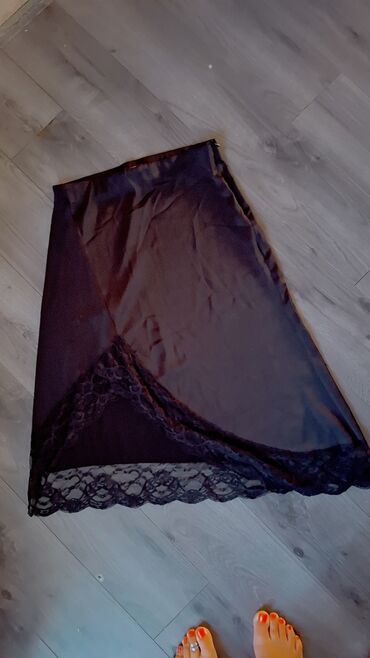 pepito pantalone zara: M (EU 38), Midi, bоја - Crna