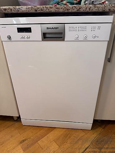 Elektronika: *250azn* Sharp qabyuyan satılır.Kocle əlaqə təcili satılır.Unvan — 1