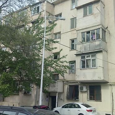 memar: Kirayə 2 otaqlı mənzil Əcəmi metrosunun cixişinda.Mənzil yaxşı — 1