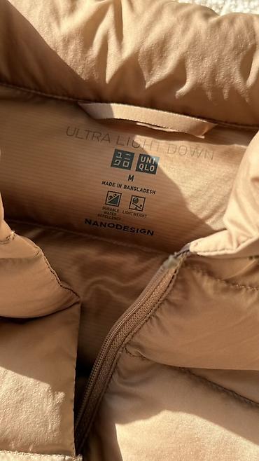 Айымдардын кийими: Ультралёгкий пуховик UNIQLO Ultra Light Down, размер M, цвет — 2
