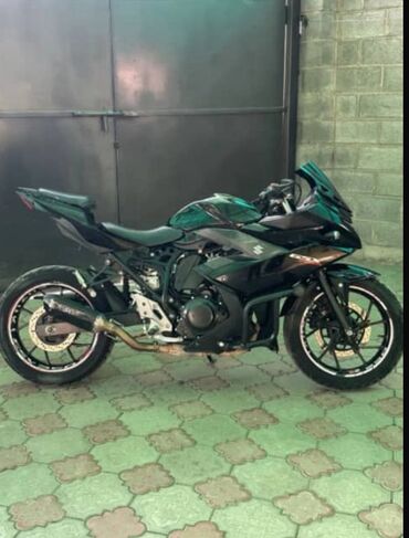 мото электрические: Срочно продам Спортивный мотоцикл Suzuki (серия GSX-R/фулл-фэринг)
