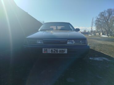 626 переходка: Mazda 626: 1989 г., 2 л, Механика, Бензин, Хэтчбэк