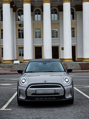 Mini: Mini Cooper: 2021 г., 1.5 л, Автомат, Бензин, Седан