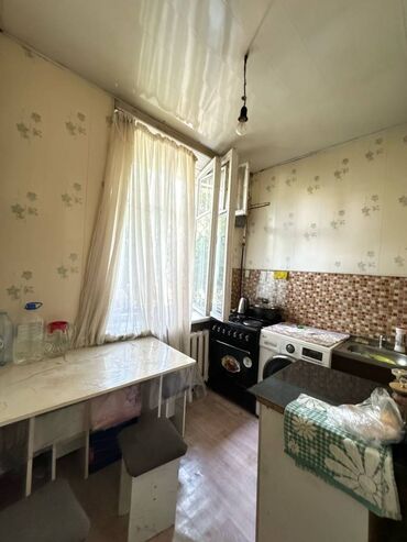 совхоз фрунзе: 2 комнаты, 46 м², Хрущевка, 1 этаж, Старый ремонт