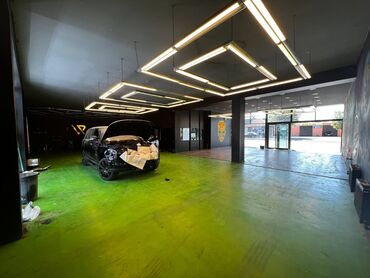 Digər kommersiya daşınmaz əmlakı: Biləcəridə servis kimi verilir ümumi sahəsi 350 kv,m olan, kimi aylıq- — 10