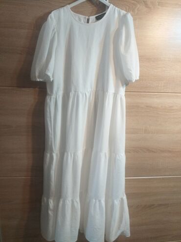 bele lanene haljine: L (EU 40), XL (EU 42), bоја - Bela, Kratkih rukava
