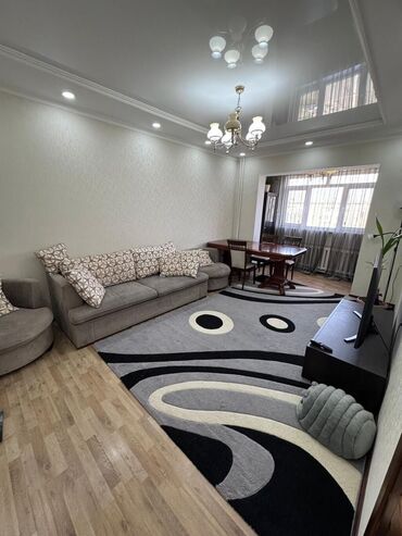 трех комнатную квартиру 8мкр: 3 комнаты, 80 м², 106 серия, 8 этаж, Евроремонт