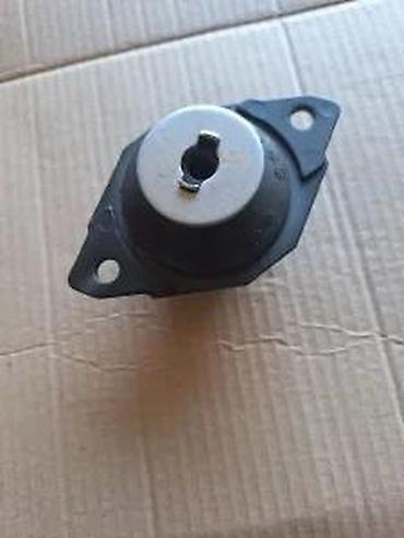 golim: VW GOLF 2 CADY NOSAC MENJACA | Nosac menjaca prednji desni po — 4