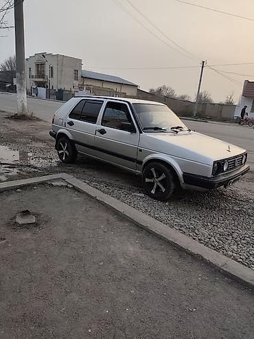 Volkswagen: Volkswagen Golf: 1988 г., 1.8 л, Ручные, Бензин, Седан — 16