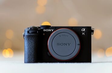 sony fx3 qiymeti: Sony A7C tam yeni. 24MP full-frame sensoru, kompakt dizaynı və 4K