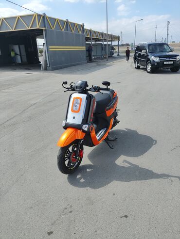 yamaha 740: Teze kimidi senedleri qaydasindadi qishda almishdim az surmushem mp3
