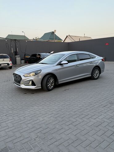 купить машину шевроле: Hyundai Sonata: 2018 г., 2 л, Автомат, Газ, Седан