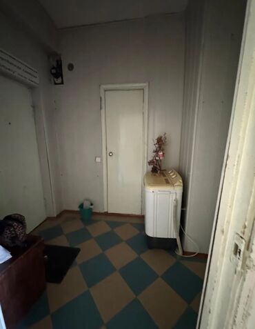 Продажа квартир: 1 комната, 36 м², Индивидуалка, 2 этаж, Старый ремонт