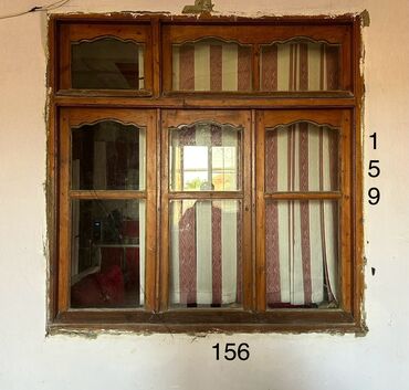 islenmis pencere: Üçlü Taxta pəncərə İşlənmiş