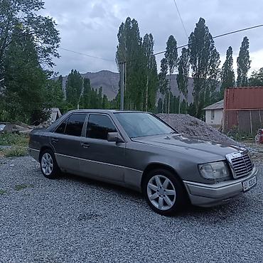 мер 124: Mercedes-Benz W124: 1989 г., Бензин, Седан — 9