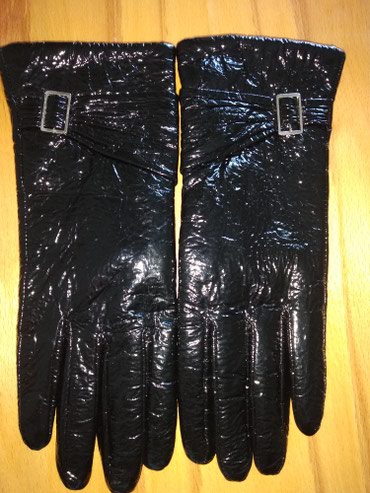 Перчатки женские черные лакированные, новые, на тонкую руку