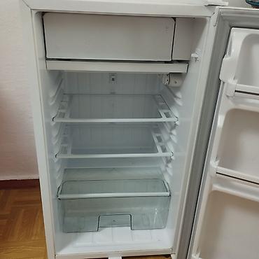 мини холодильник: Продаю холодильник, состояние идеальное. Новый, не много только — 2