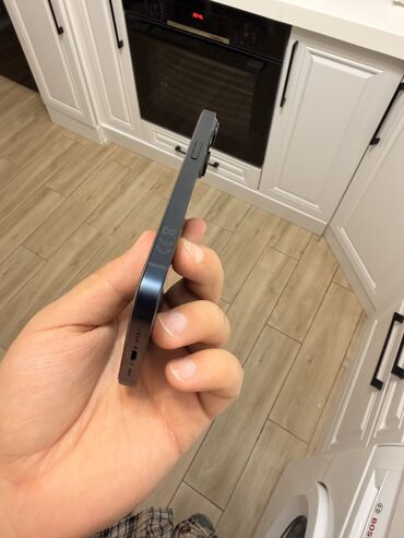 Apple iPhone: IPhone 14, 128 GB, Midnight, Simsiz şarj, Face ID — 12