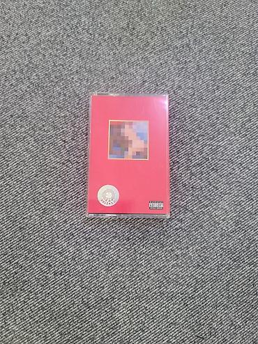релиз: Аудиокассета Kanye West – My Beautiful Dark Twisted Fantasy — 1
