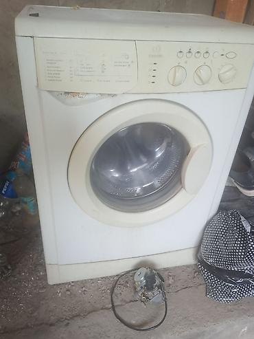 Бытовая техника: Стиральная машина Indesit,. ронтальная загрузка. Особенности: - — 2