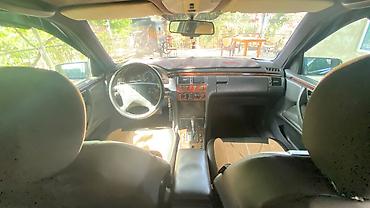 mator 80cc vəlo: Mercedes-Benz E 230: 2.3 l | 1996 il Sedan — 7