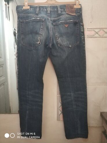 kapuesonlu cins kisi goedkcsi: Salam original Armani jeans satilir yahşi vezetedi super