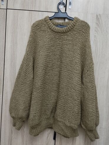 шикарные духи: Женский свитер M (EU 38), Zara