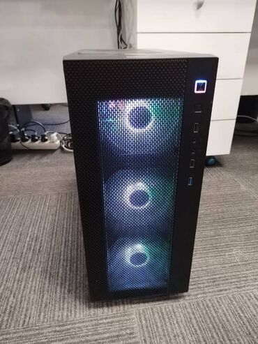 Opel: Prosessor: Intel Core i7-11700 (8 nüvə / 16 sap, yüksək single-core və