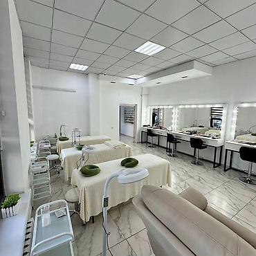 Кронштейны, стойки: Кронштейн Для одежды, Материал: Металл, С подсветкой, Новый — 41