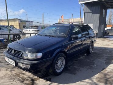 Volkswagen: Volkswagen Passat: 1994 г., 2 л, Механика, Бензин, Универсал