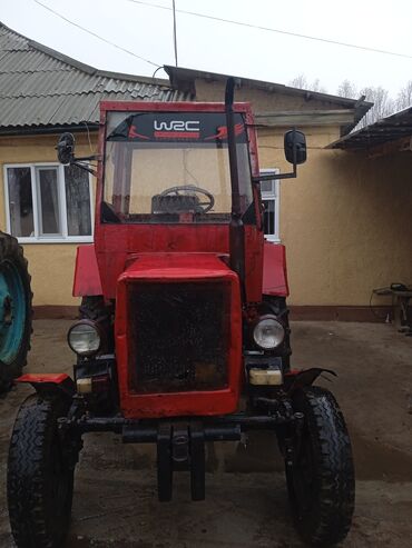 Другие тракторы: Трактор колесный с кабиной Основные характеристики: - Полный комплект — 5