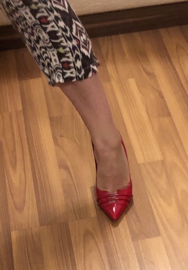 женские коричневые туфли: Туфли, Размер: 36, цвет - Красный, Б/у
