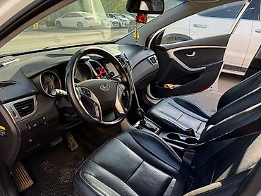 geeli coolray: Hyundai i30: 2016 г., 1.6 л, Автомат, Бензин, Седан — 2