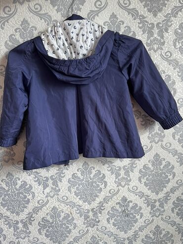 Верхняя одежда: Куртка единорог зимняя 1000 почти новая Куртка-ветровка — 4